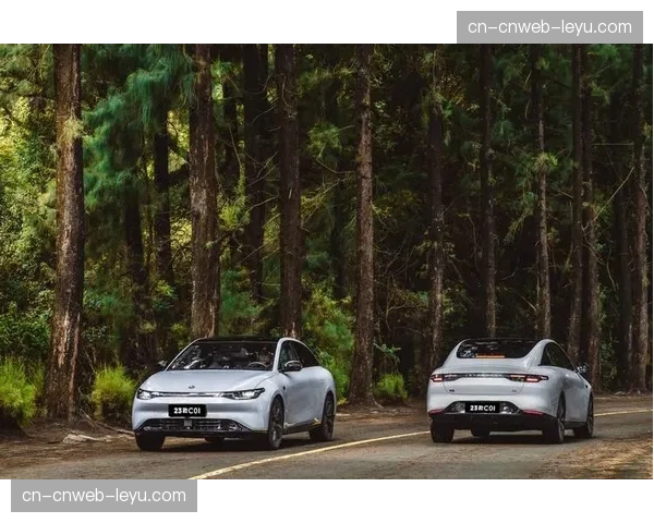 皇马发布2025-26财年半年报,商业收入同比增长15% 皇马发布2025-26财年半年报,商业收入同比增长15%